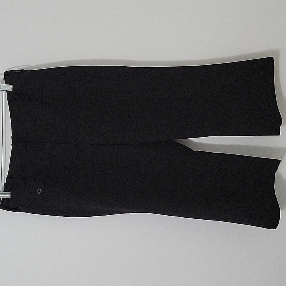 Sandro Sportwear Black Capris, Size 8
